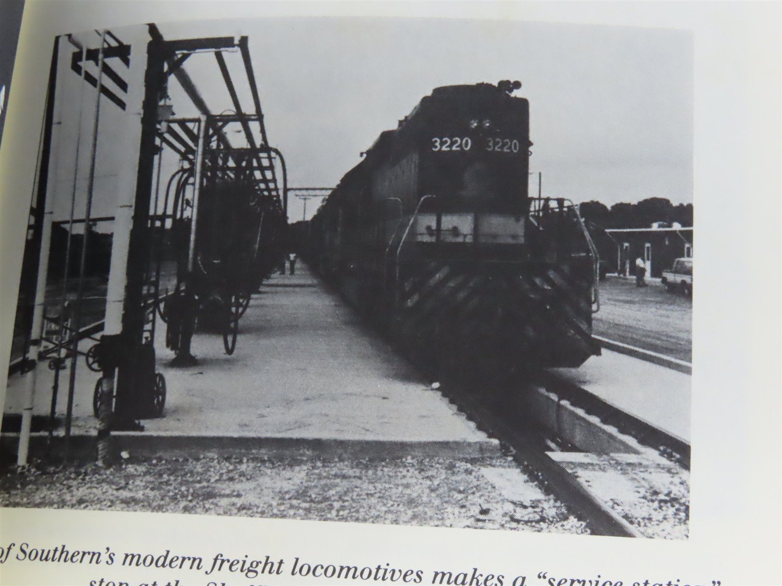 The Southern Railway - Road of the Innovators by Burke Davis Â©1985 HC Book