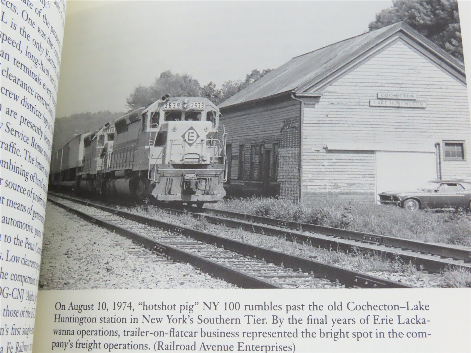 Erie Lackawanna the Death of an American Railroad by H Roger Grant Â©1996 SC Book