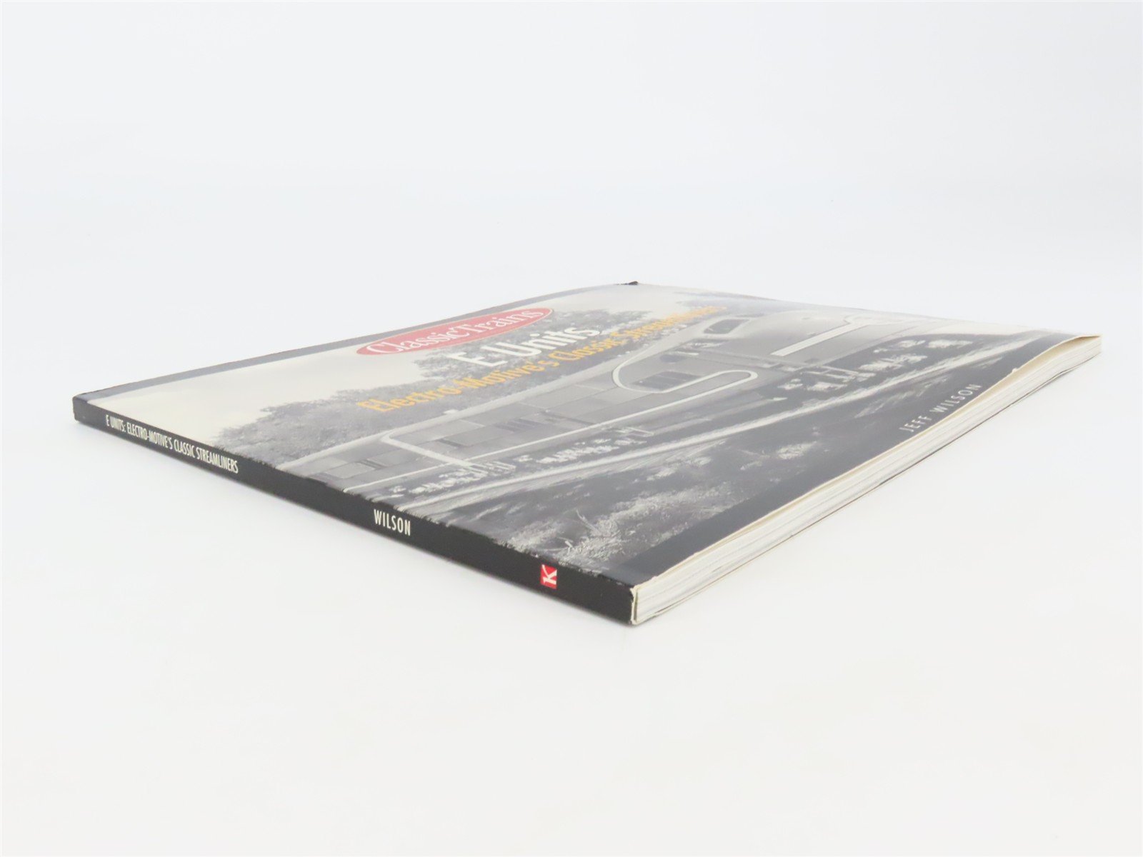 E Units: Electro-Motive's Classic Streamliners by Jeff Wilson Â©2002 SC Book