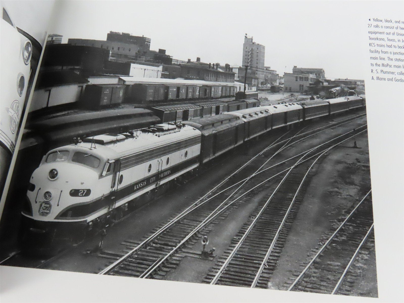 E Units: Electro-Motive's Classic Streamliners by Jeff Wilson Â©2002 SC Book