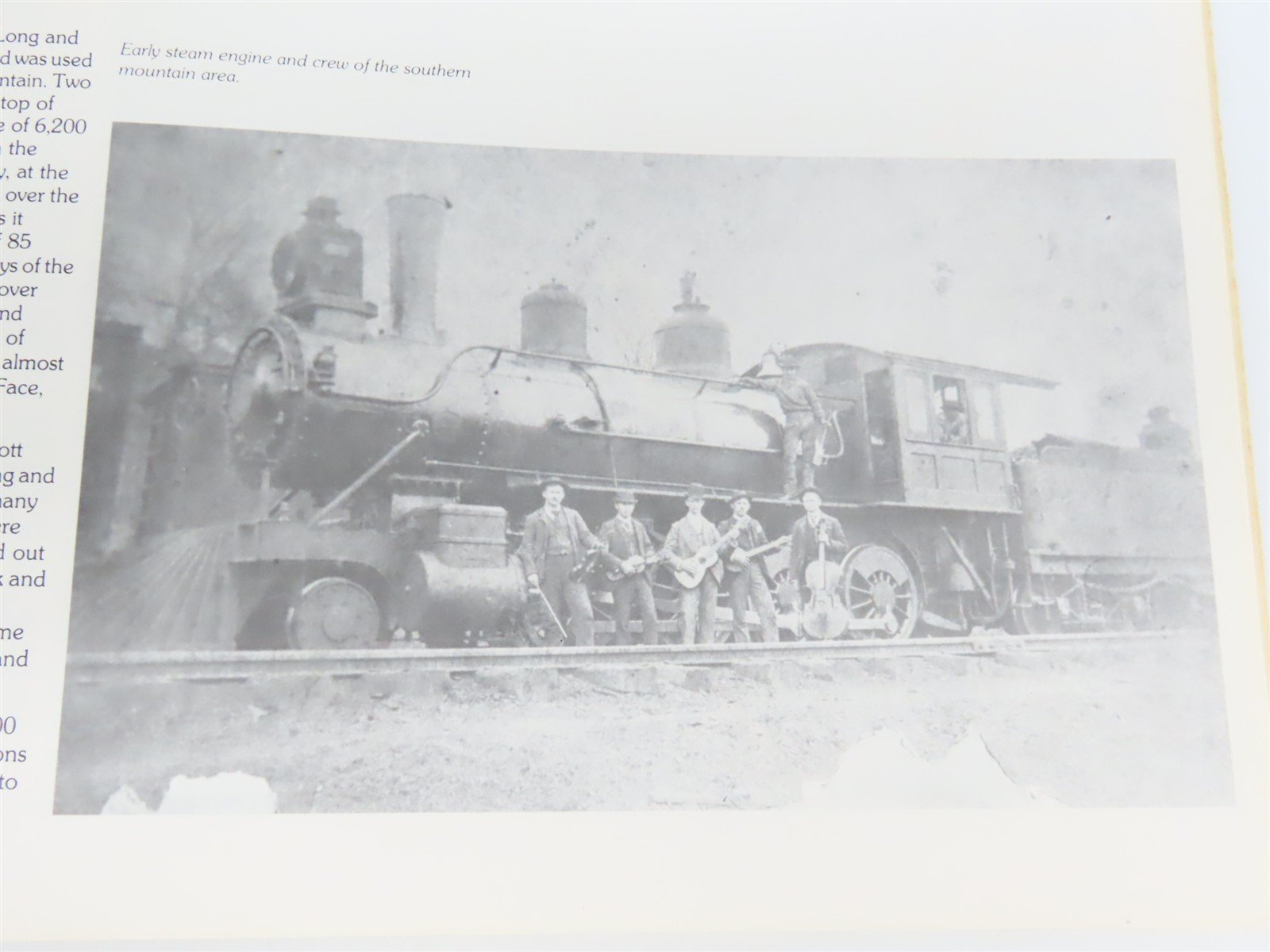 Trains Trestles & Tunnels by Lou Harshaw Â©1980 SC Book