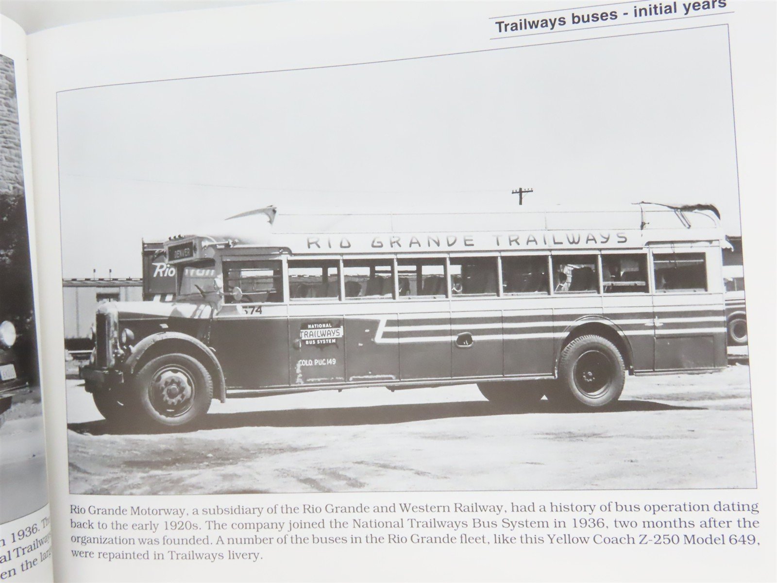 Trailways Buses 1936-2001 Photo Archive by William A. Luke Â©2000 SC Book