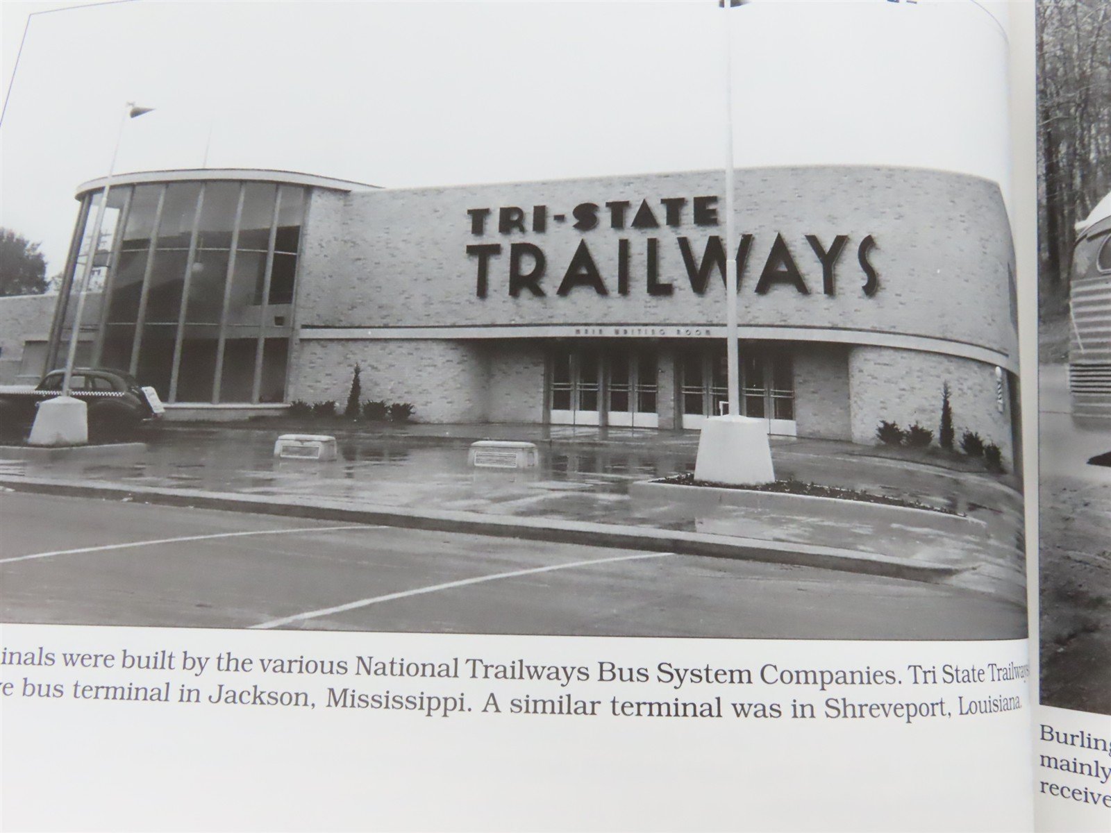 Trailways Buses 1936-2001 Photo Archive by William A. Luke Â©2000 SC Book