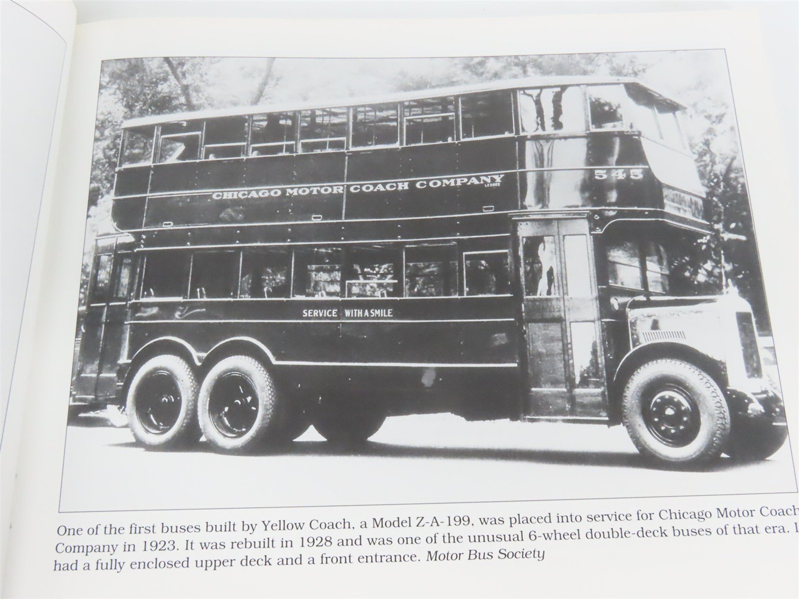 Yellow Coach Buses 1923-1943 Photo Archive by William A. Luke Â©2001 SC Book