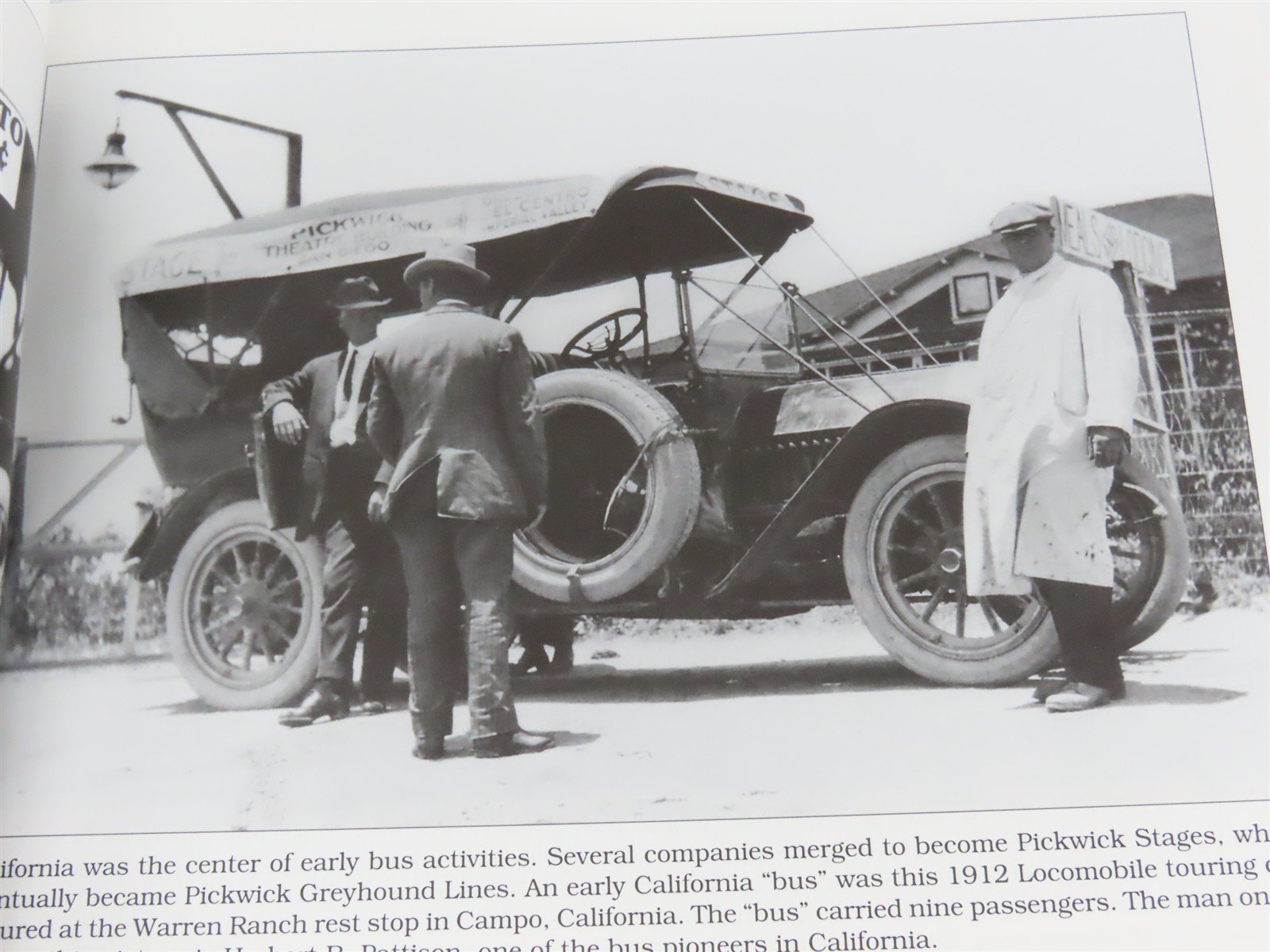 Greyhound Buses 1914-2000 Photo Archive by William A. Luke Â©2000 SC Book