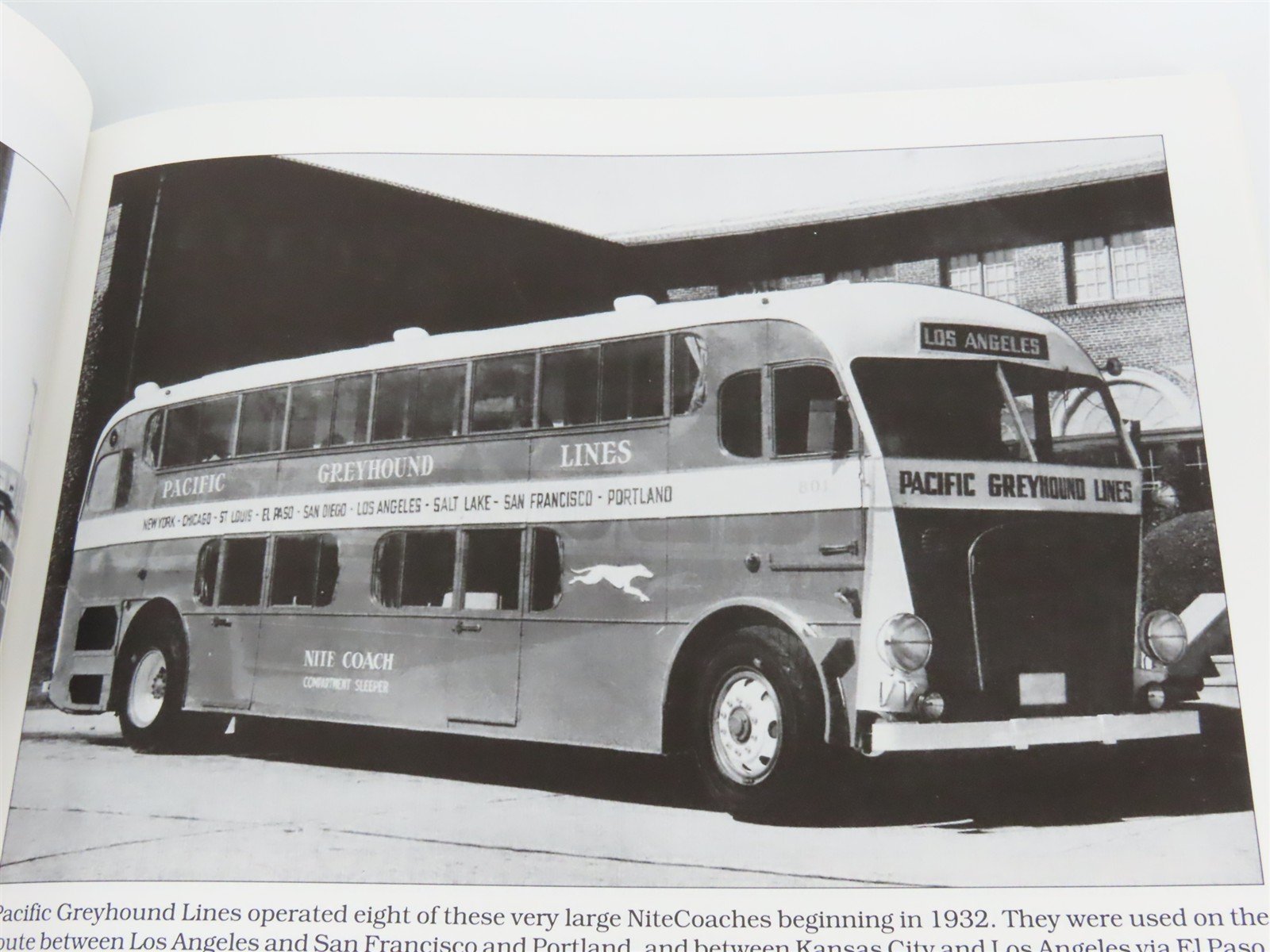 Greyhound Buses 1914-2000 Photo Archive by William A. Luke Â©2000 SC Book
