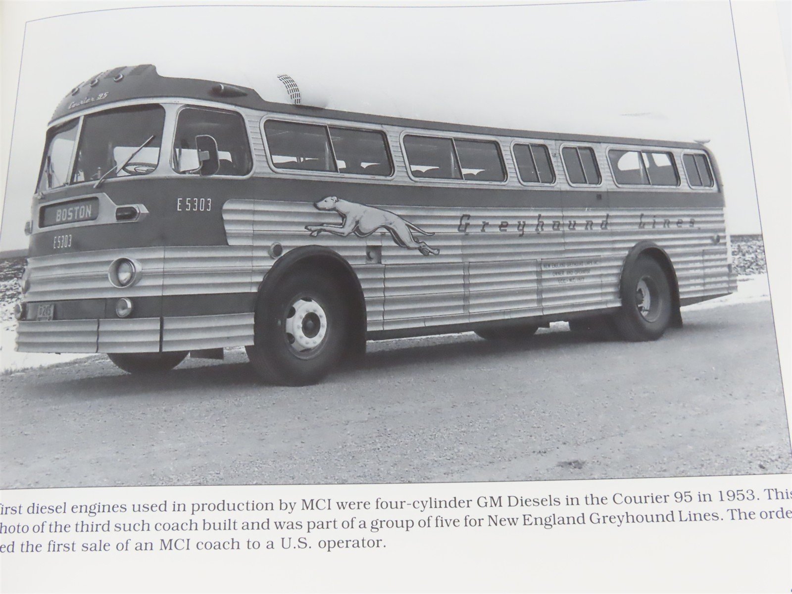 Buses of Motor Coach Industries 1932-2000 Photo Archive by Luke & Grams Â©2001