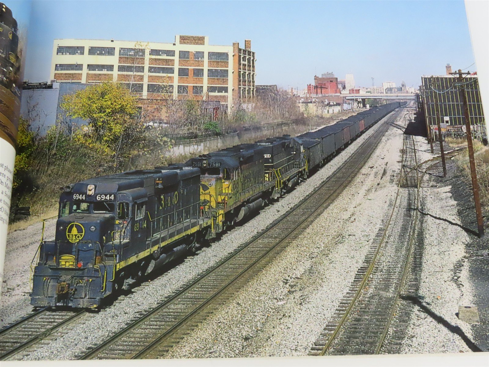 Classic Locomotives the Series - Vol. 3: EMD GP-30 by Keith F. Szachacz Â©1994