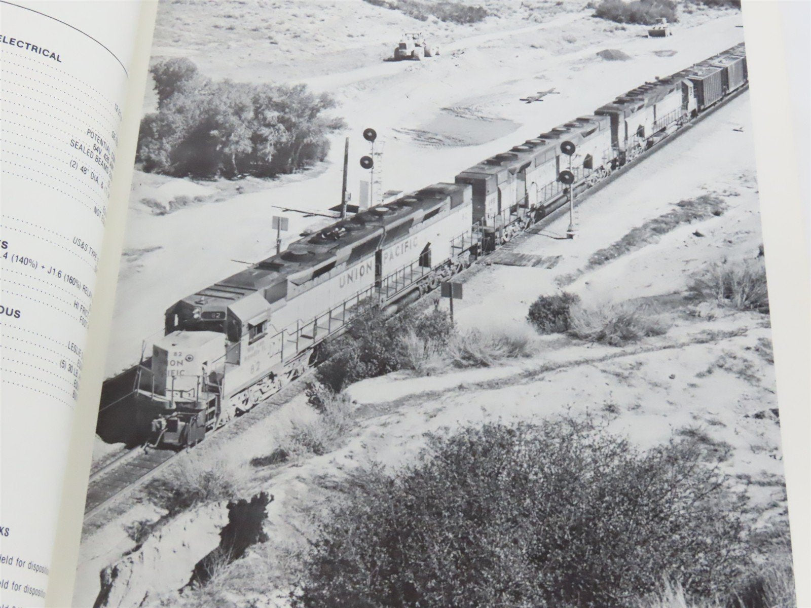 Overland Railbooks: Union Pacific 1977-1980 by George R. Cockle Â©1980 SC Book