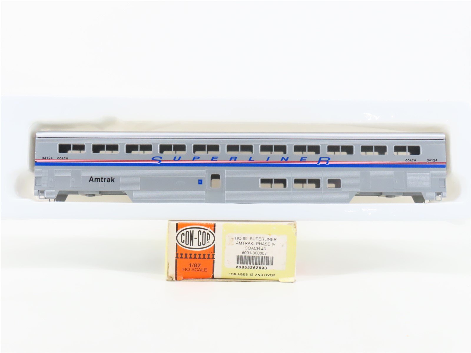 HO Scale Con-Cor Kit #001-000803 Amtrak Superliner 85' Coach Passenger #34124