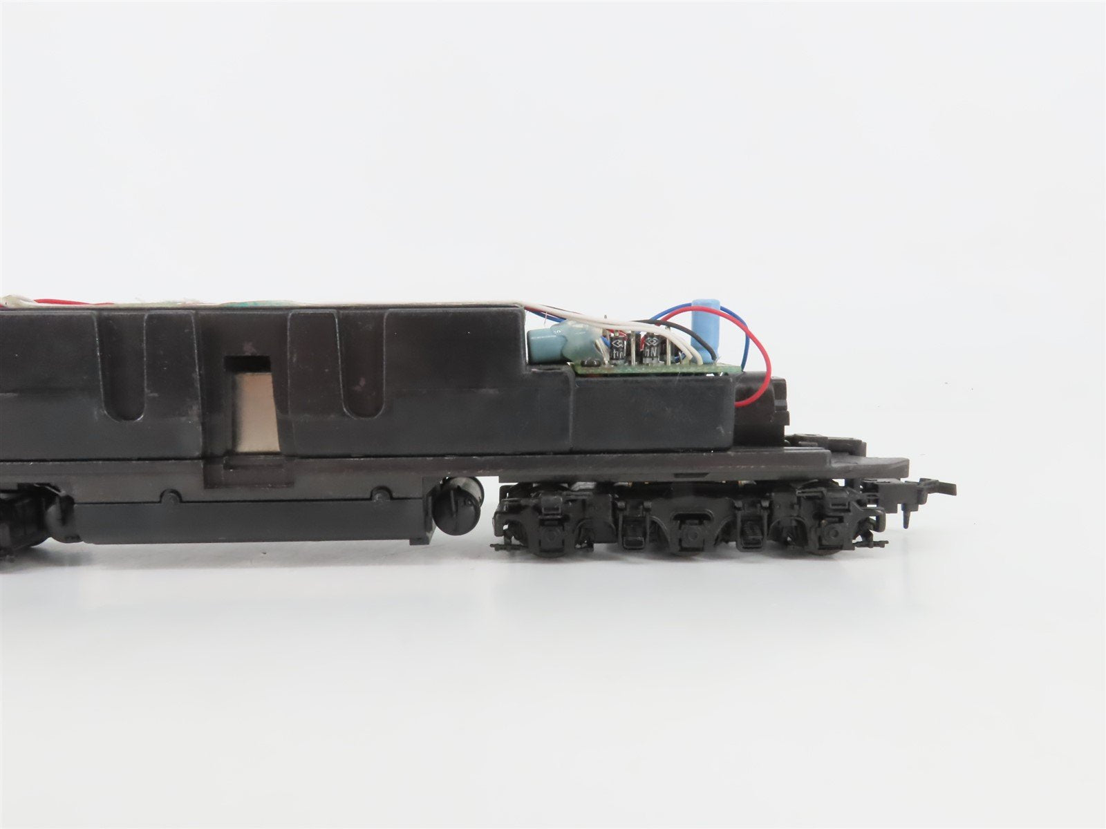 HO Scale Proto 2000 8198 WAB Wabash EMD E8/9A Diesel Locomotive #1006
