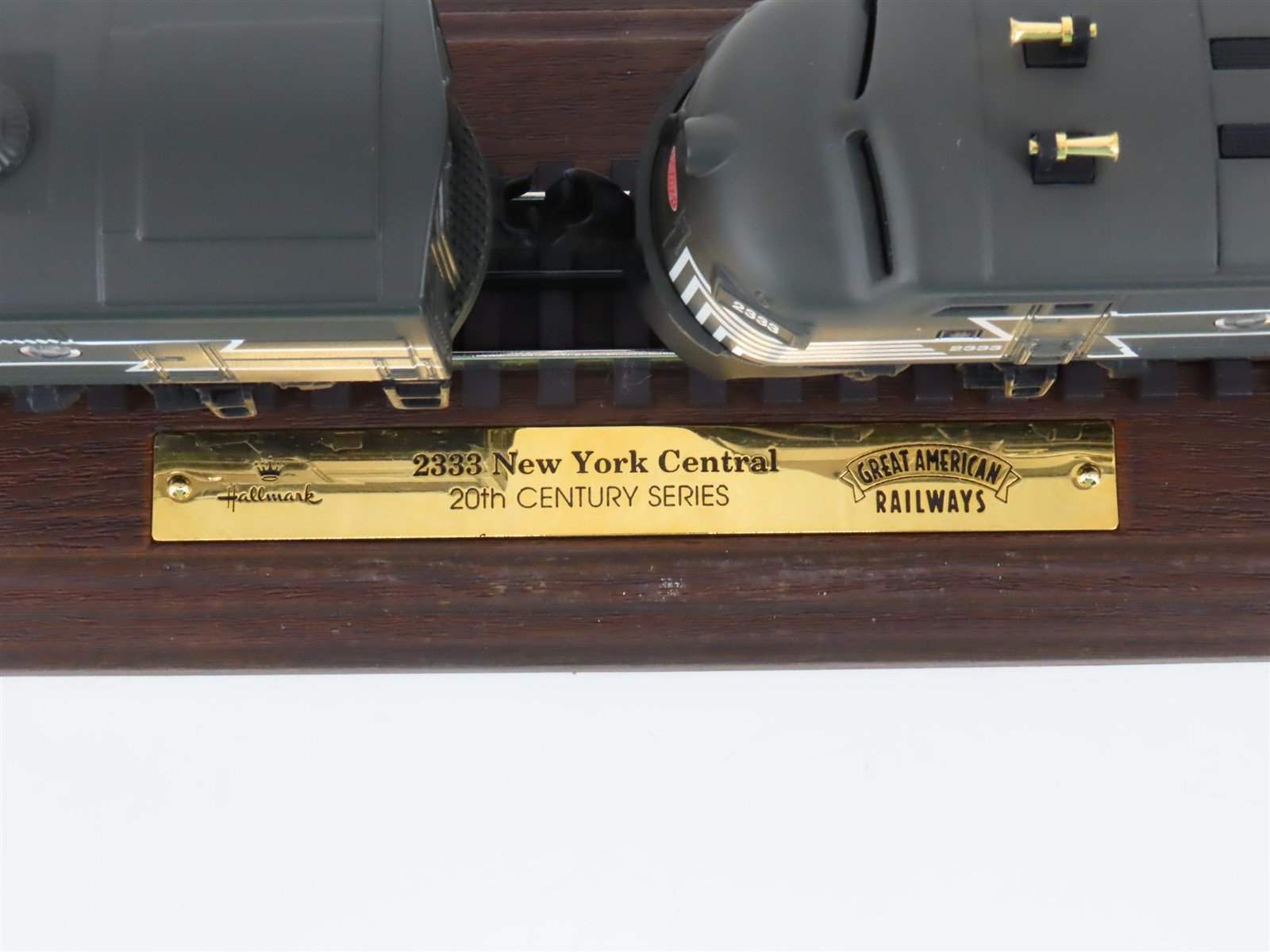 Lionel/Hallmark 2333 NYC New York Central F3 A/A Diesel Set STATIC MODELS