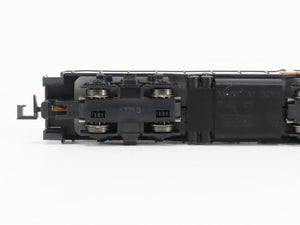 N Scale KATO 17718-4 GN Great Northern EMD GP7 Diesel Locomotive #616