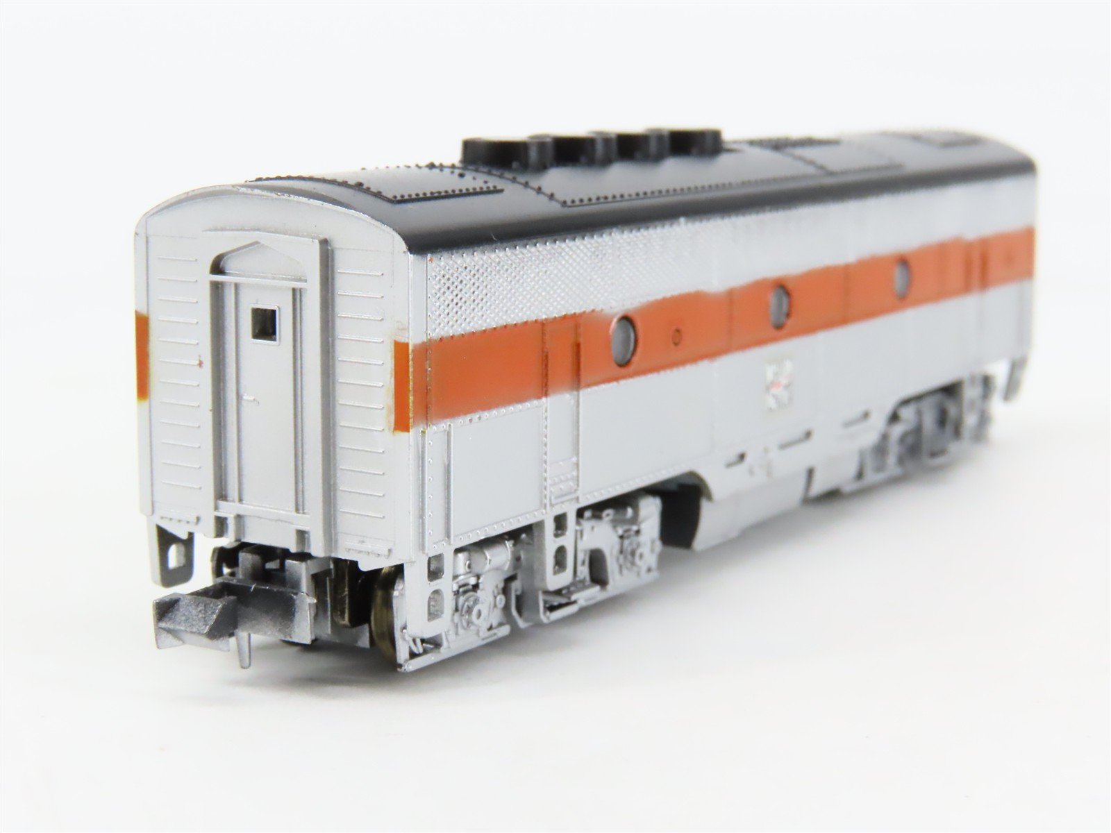 N Scale KATO 176-084 WP Western Pacific EMD F3B Ph II Diesel No# - Custom