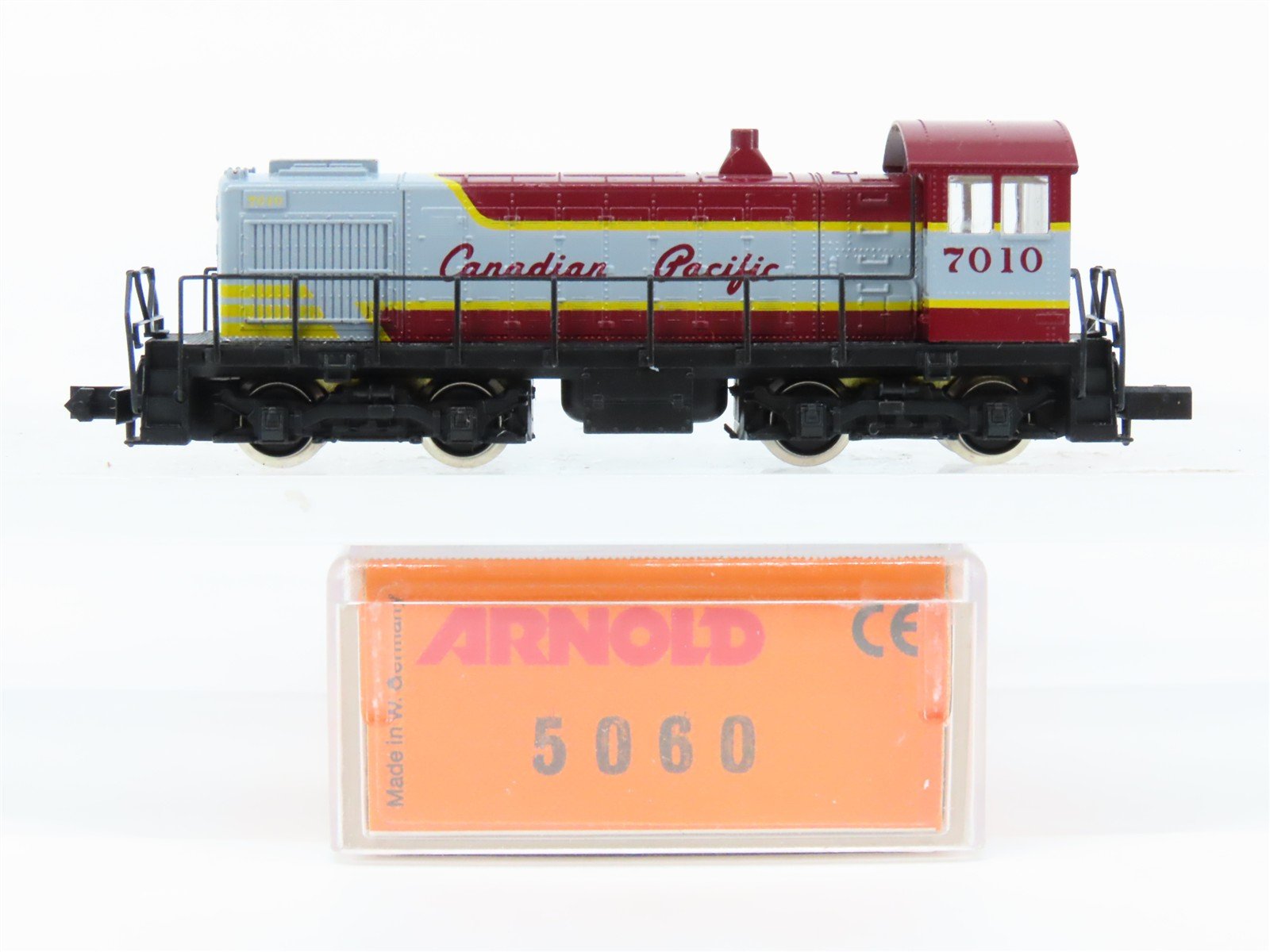 N Scale Arnold 5060 CP Canadian Pacific ALCO S2 Diesel Switcher #7010