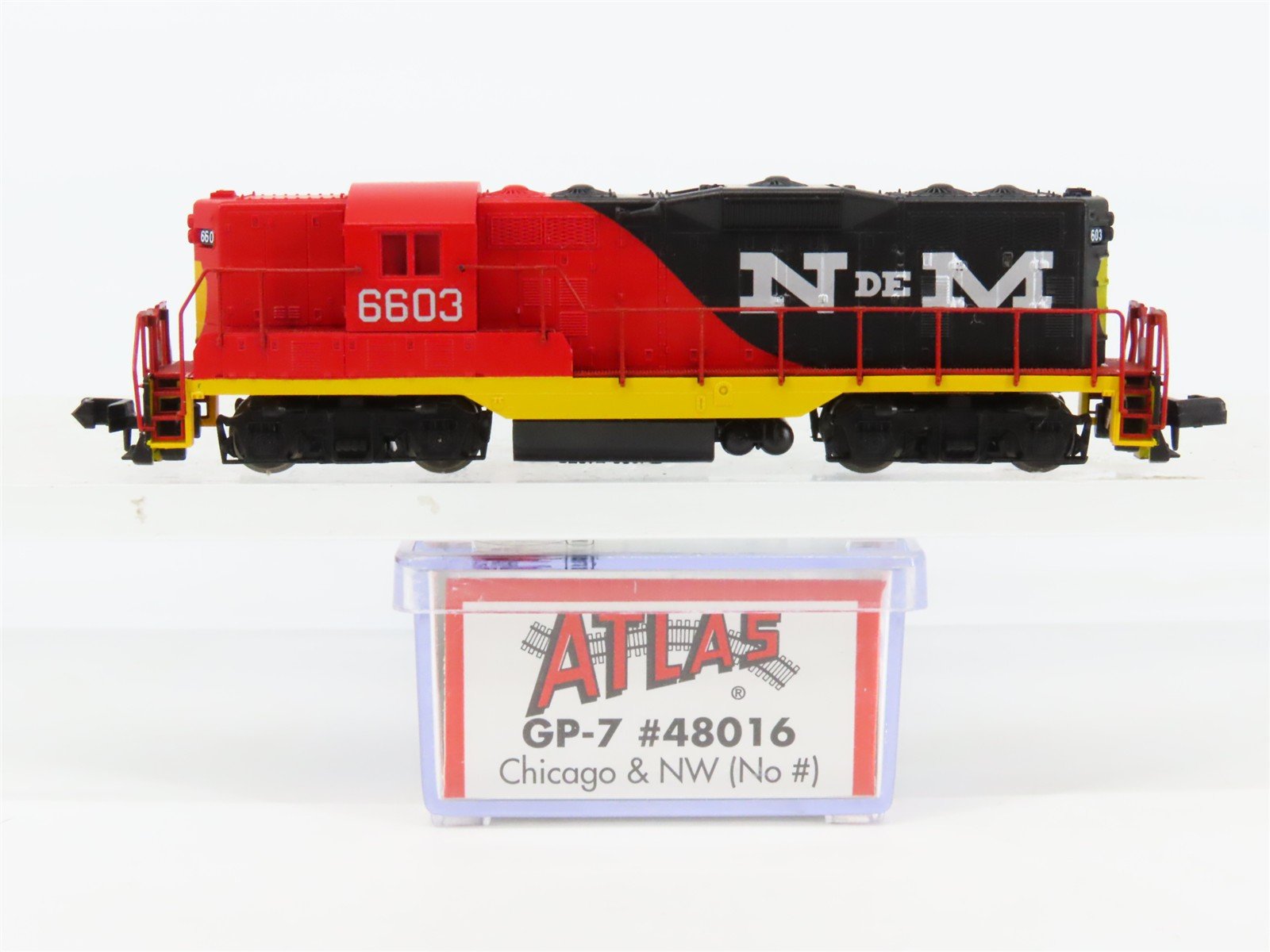N Atlas 48016 NdeM National Railways of Mexico EMD GP7 Diesel #6603 - Custom
