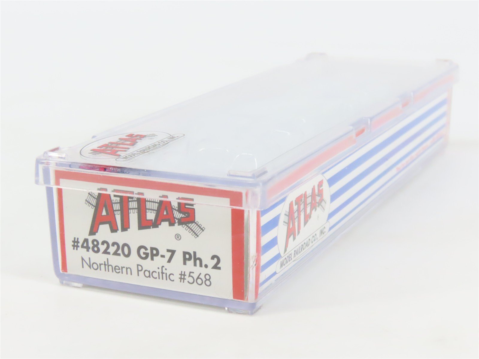 N Scale Atlas 48220 NP Northern Pacific EMD GP7 Ph. 2 Diesel Locomotive #568