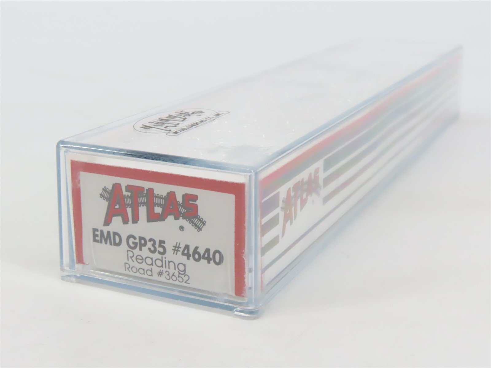 N Scale Atlas/KATO 4640 RDG Reading EMD GP35 Diesel Locomotive #3652