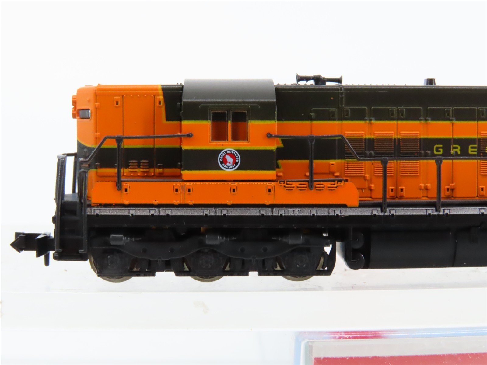 N Scale Atlas/KATO 4542 GN Great Northern EMD SD9 Diesel Locomotive #583