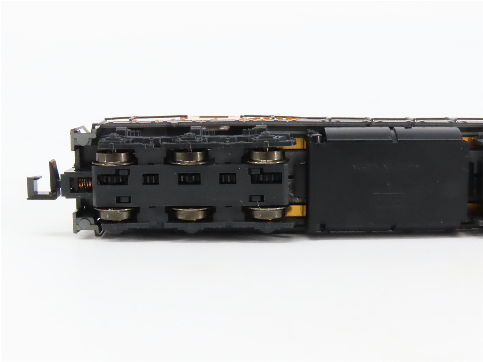 N Scale Atlas/KATO 4542 GN Great Northern EMD SD9 Diesel Locomotive #583