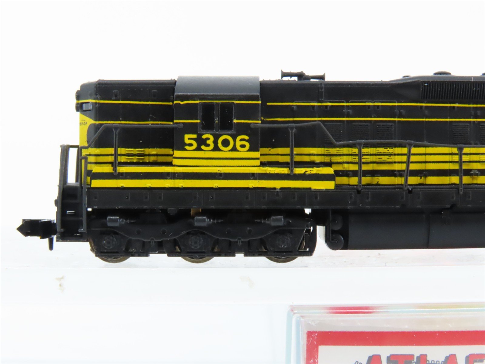 N Scale Atlas 4526 D&RGW Rio Grande EMD SD9 Diesel Locomotive #5306 - Custom