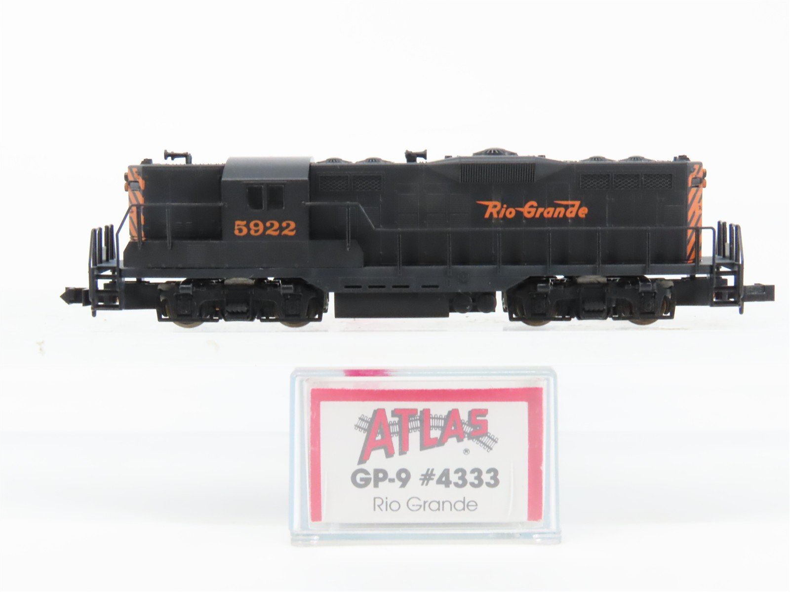 N Scale Atlas/KATO 4333 D&RGW Rio Grande EMD GP9 Diesel Locomotive #5922
