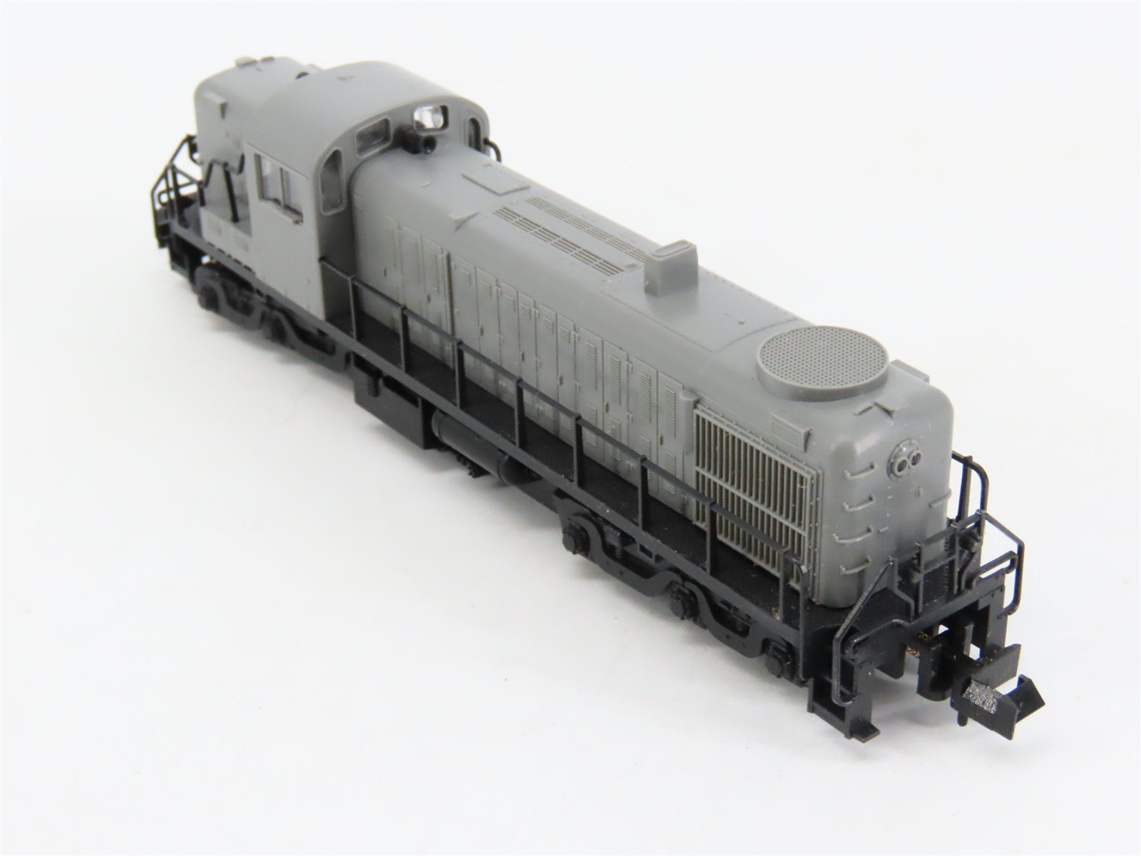 N Scale Atlas/KATO 4230 Undecorated ALCO RSD4/5 Diesel Locomotive