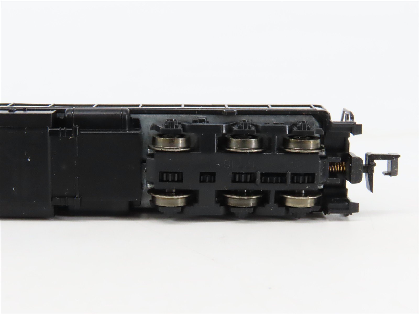 N Scale Atlas/KATO 4230 Undecorated ALCO RSD4/5 Diesel Locomotive