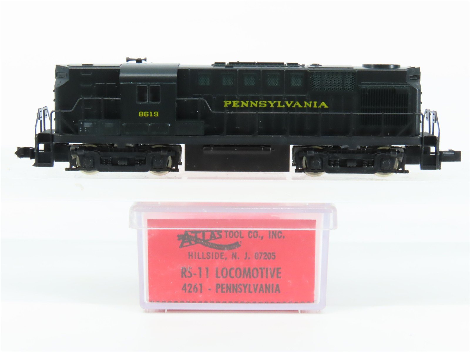 N Scale Atlas/KATO 4261 PRR Pennsylvania ALCO RS-11 Diesel Locomotive #8619