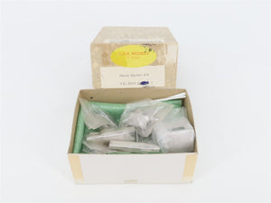 O Scale CHB Models VE-2000 Mack Model AB Truck Kit
