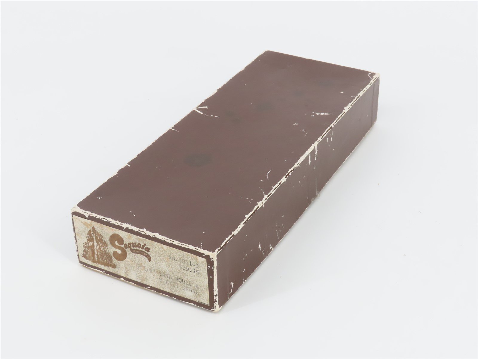 O Scale Sequoia 4811-0 Sand House & Bucket Crane Scenery Kit