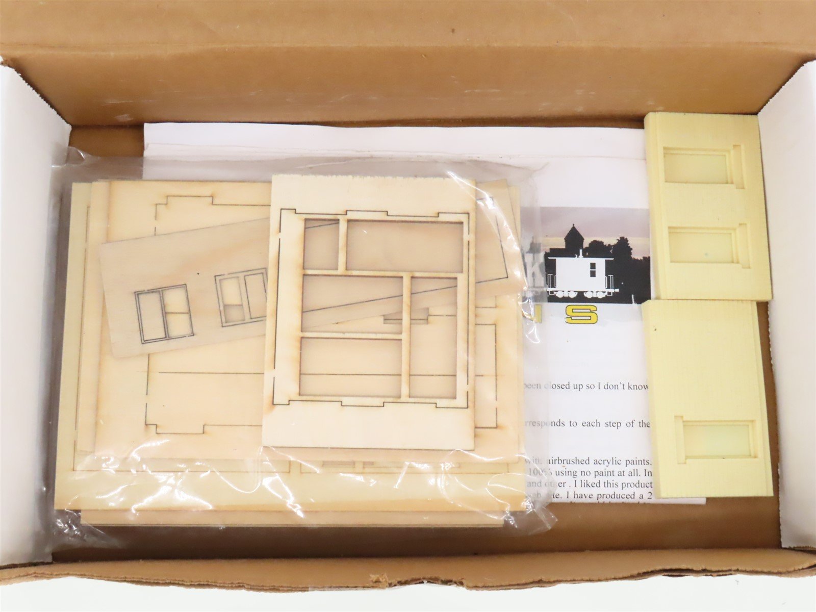 O 1/48 Scale Stoney Creek Designs Kit 045 Pool Hall & Tin Shop