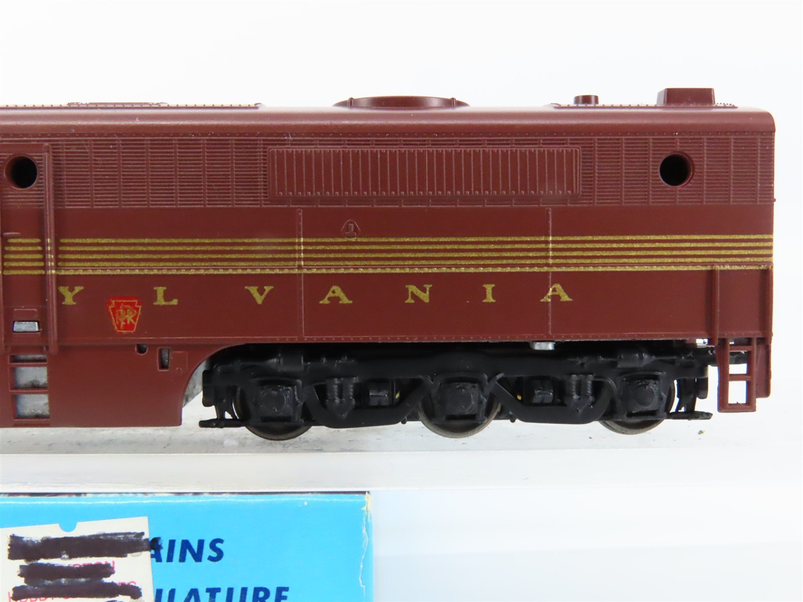 HO Scale Athearn 3324 PRR Pennsylvania ALCO PA-1 Diesel Locomotive #5752
