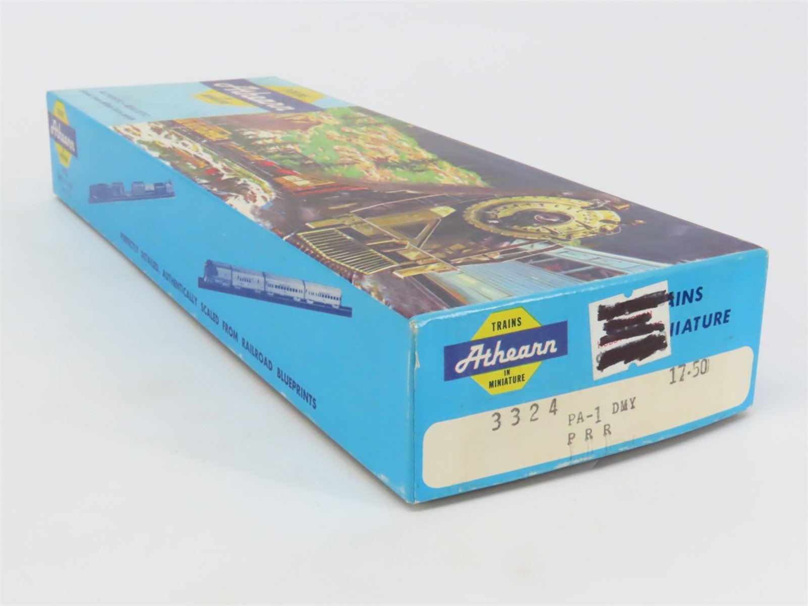 HO Scale Athearn 3324 PRR Pennsylvania ALCO PA-1 Diesel Locomotive #5752