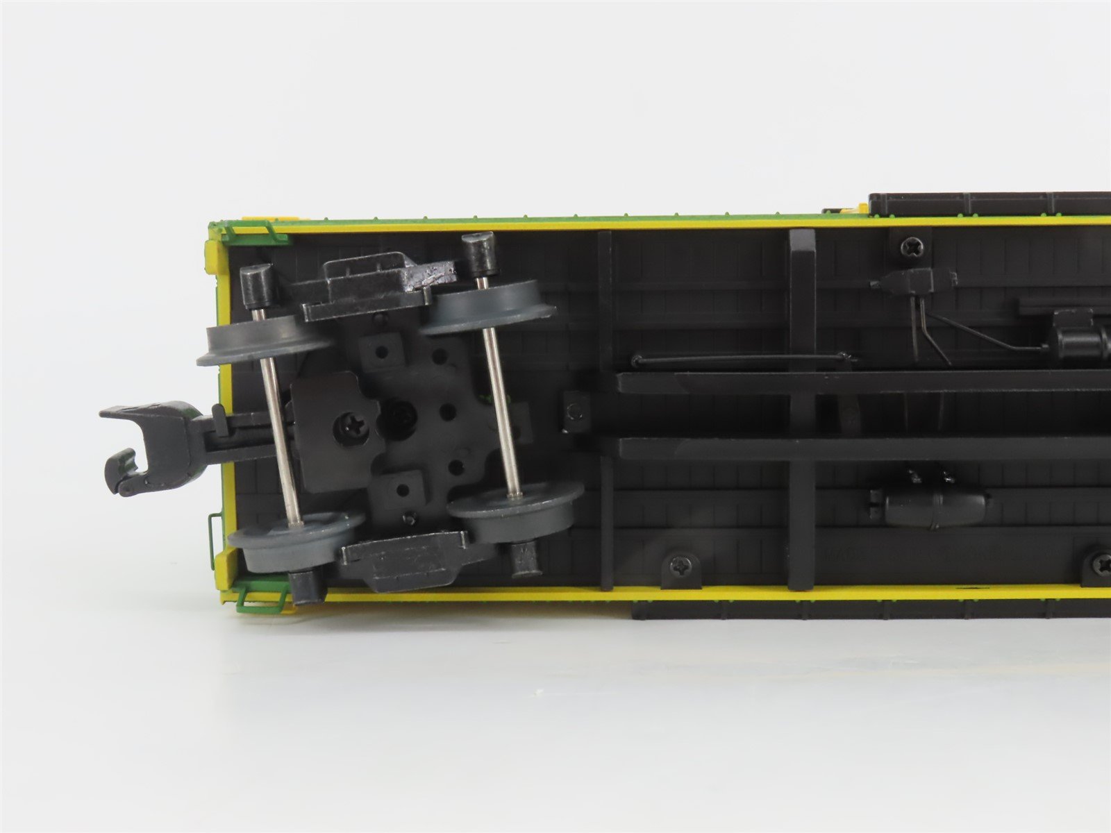 O Gauge 3-Rail Lionel 2426180 LP86321 JDRX John Deere 40' Wood Box Car #1837