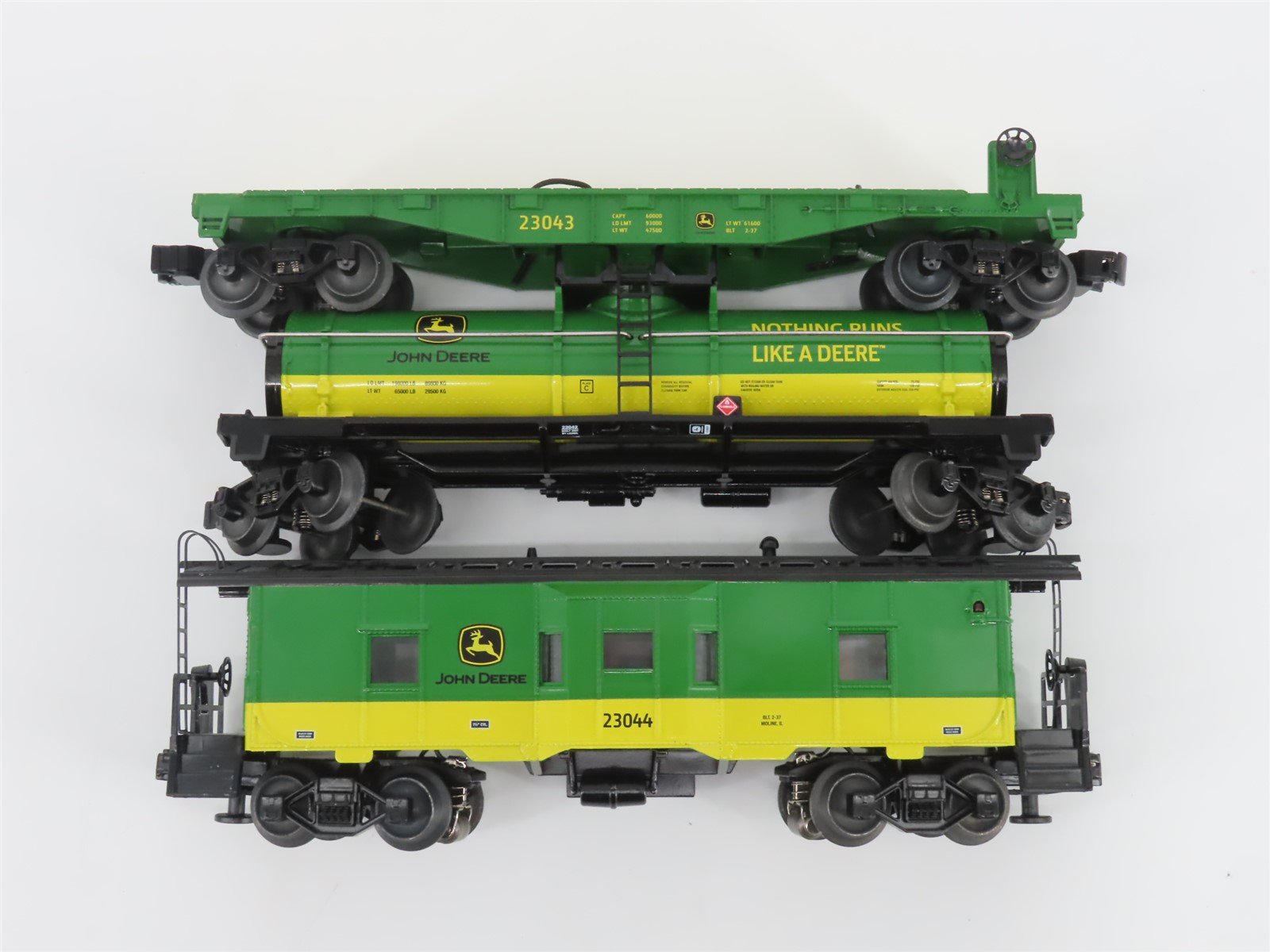 O Gauge 3-Rail Lionel LionChief 2123040 John Deere GP38 Diesel Train Set w/Sound