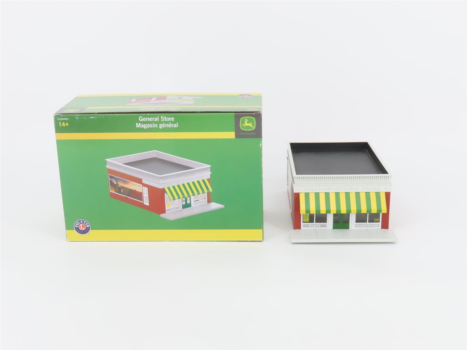O 1/48 Scale Lionel 6-84481 John Deere / Williams General Store