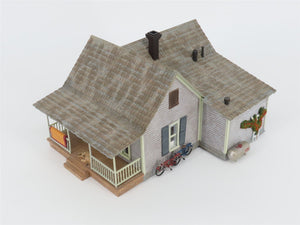 O 1/48 Scale Woodland Scenics BR5860 Old Homestead