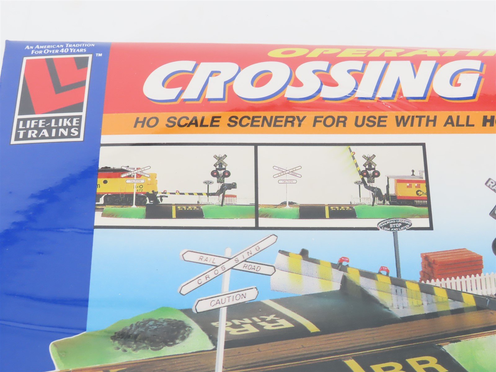HO 1/87 Scale Life-Like Kit 8209 Operating Crossing Gate - SEALED