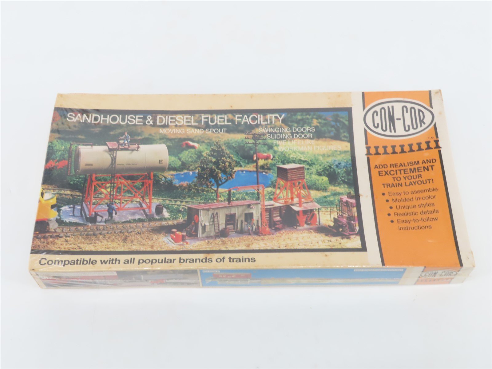 HO 1/87 Scale Con-Cor Kit 9029 Sandhouse & Diesel Fuel Facility - SEALED