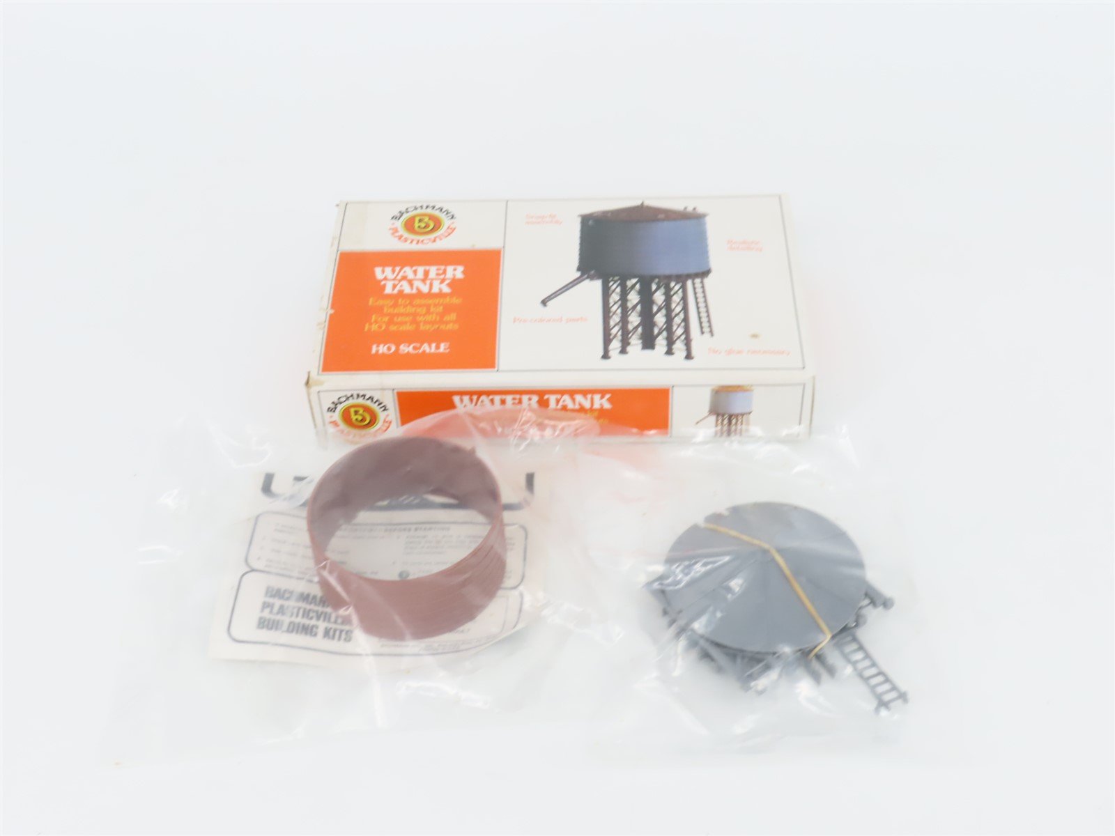HO 1/87 Scale Bachmann Plasticville Kit 45-2653 Water Tank