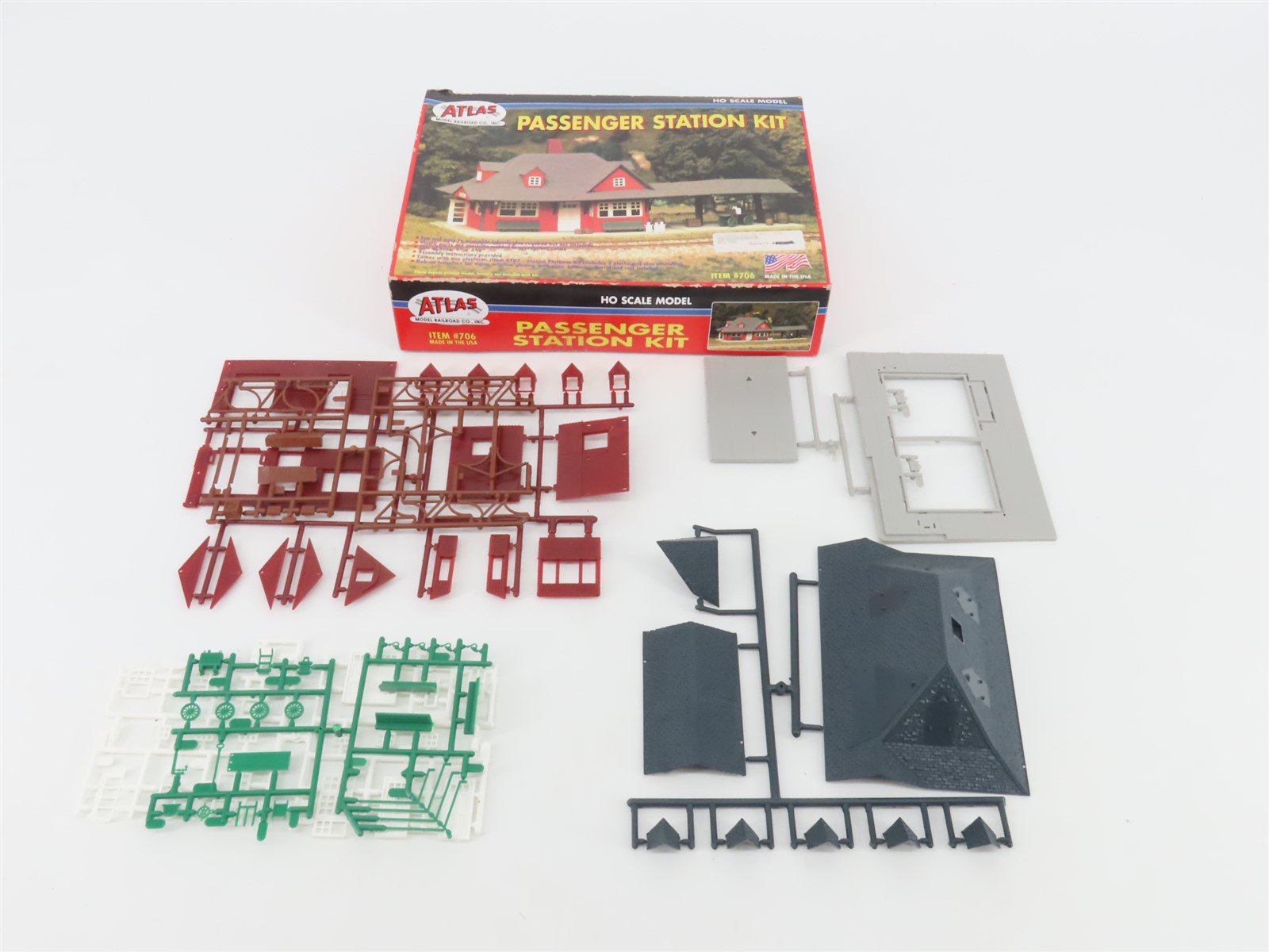 HO 1/87 Scale Atlas Kit 706 Passenger Station
