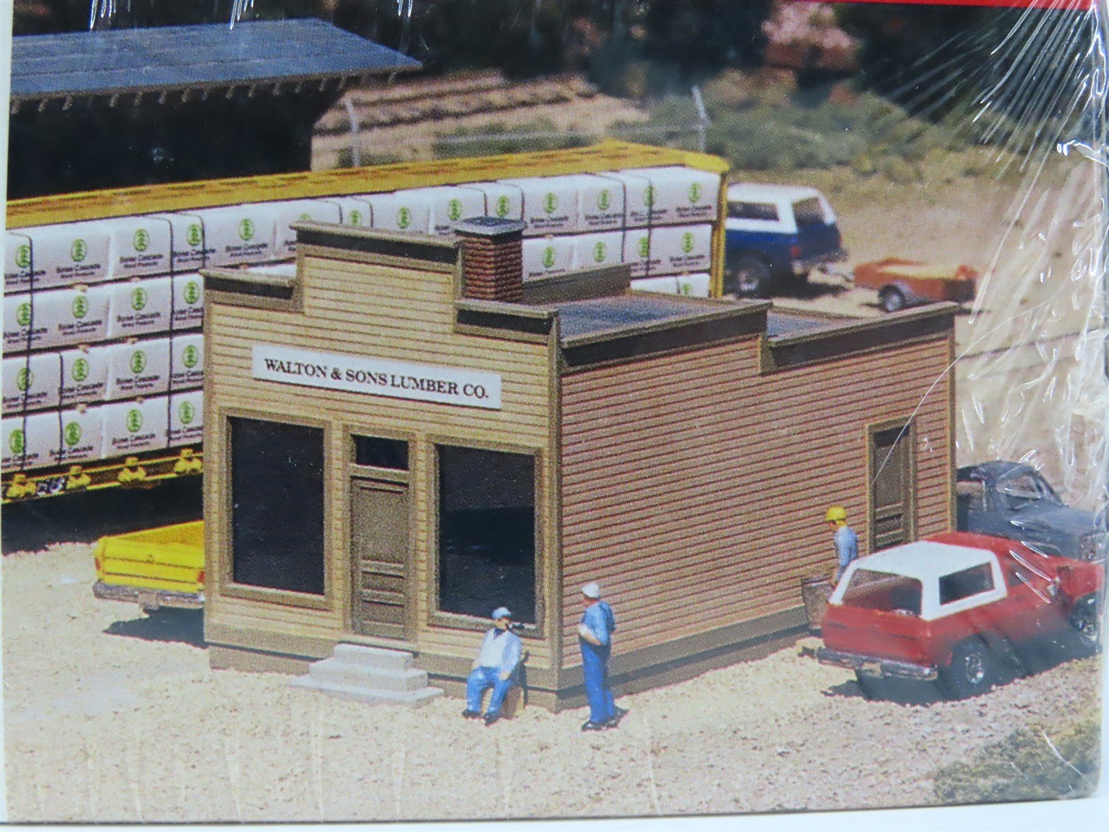 HO Scale Walthers Trees & Trains Kit 933-3057 Walton & Sons Lumber Co, - SEALED