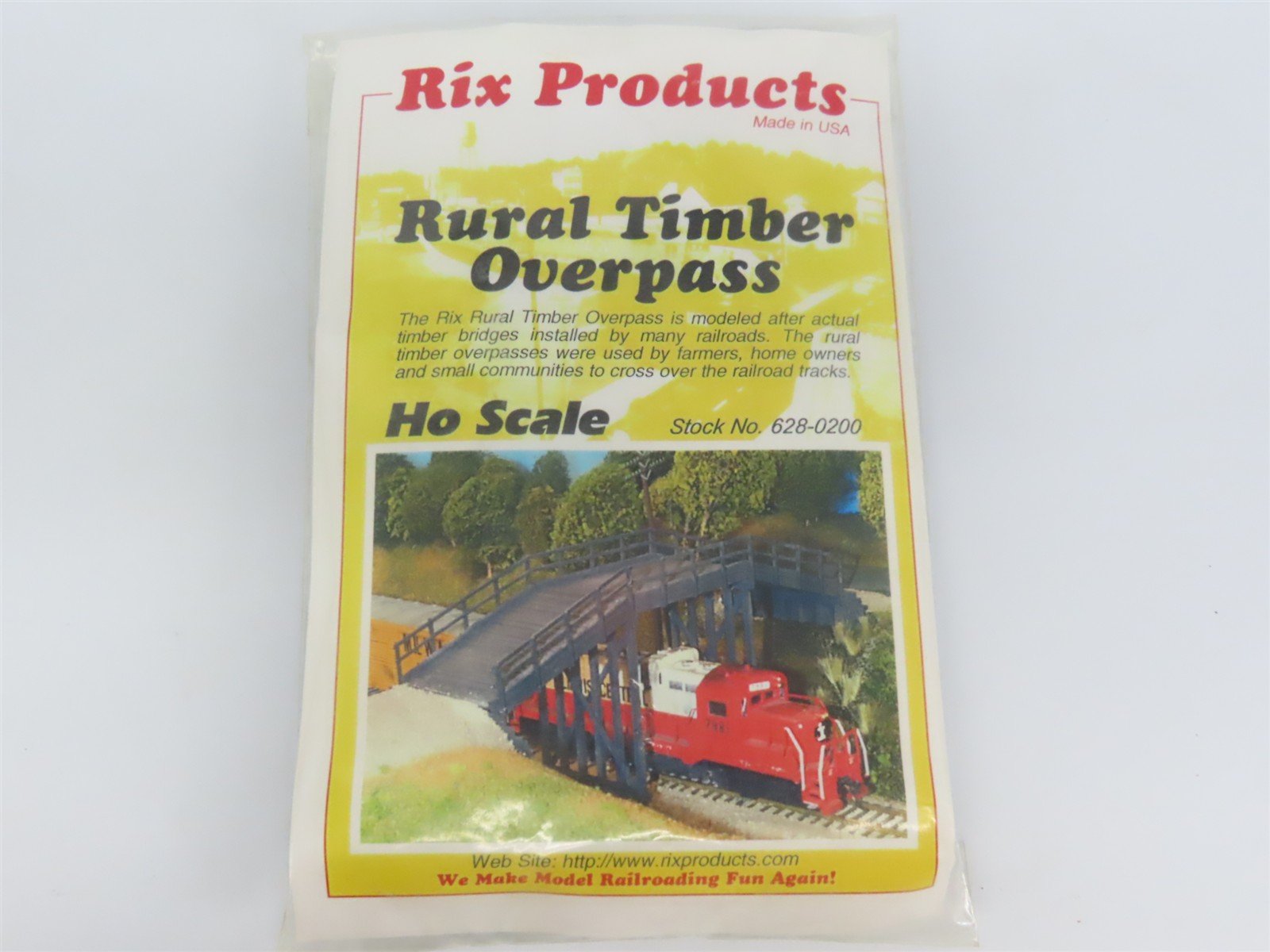 HO 1/87 Scale Rix Products Kit 628-0200 Rural Timber Overpass - SEALED