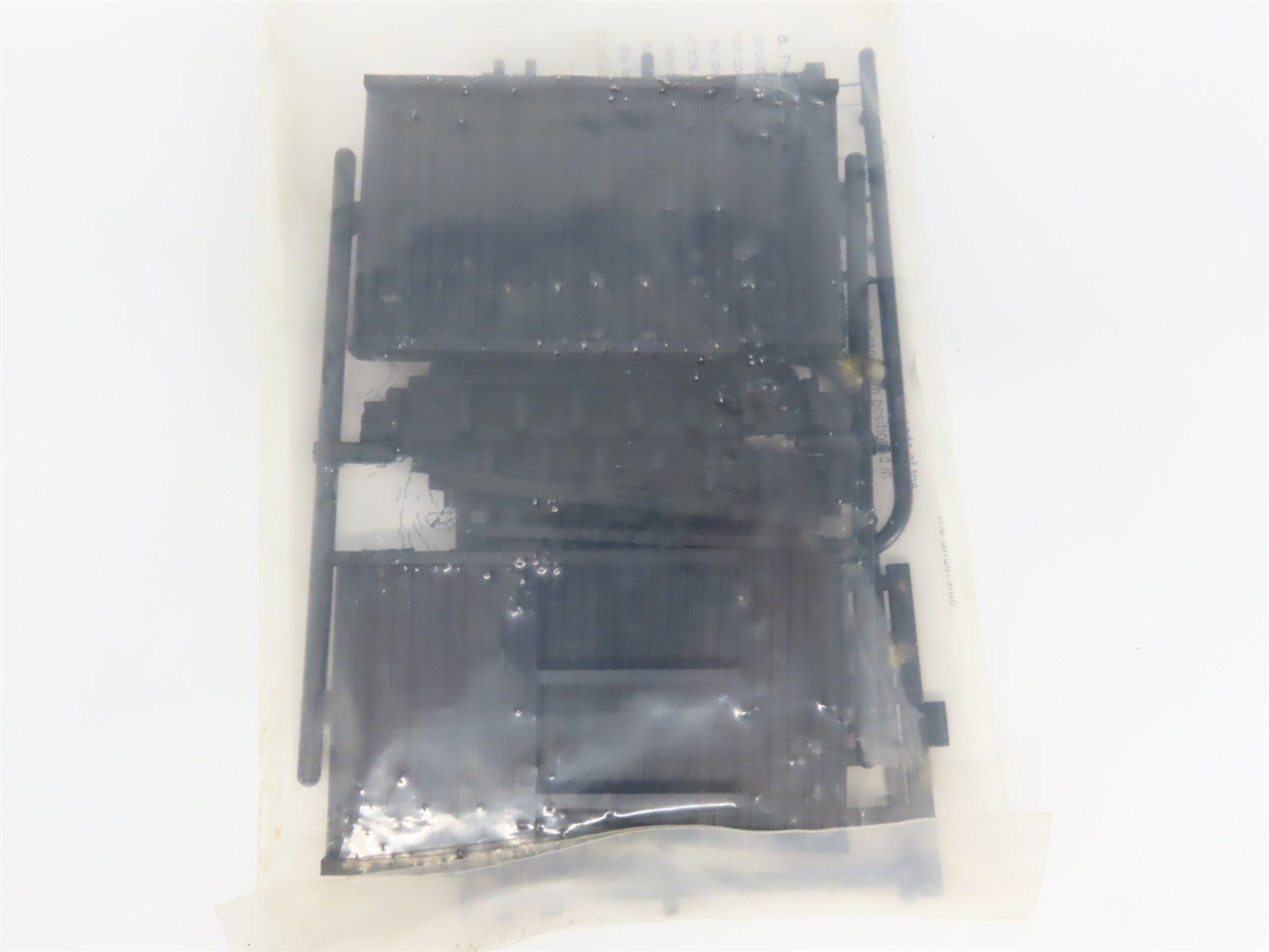 HO 1/87 Scale Rix Products Kit 628-0200 Rural Timber Overpass - SEALED