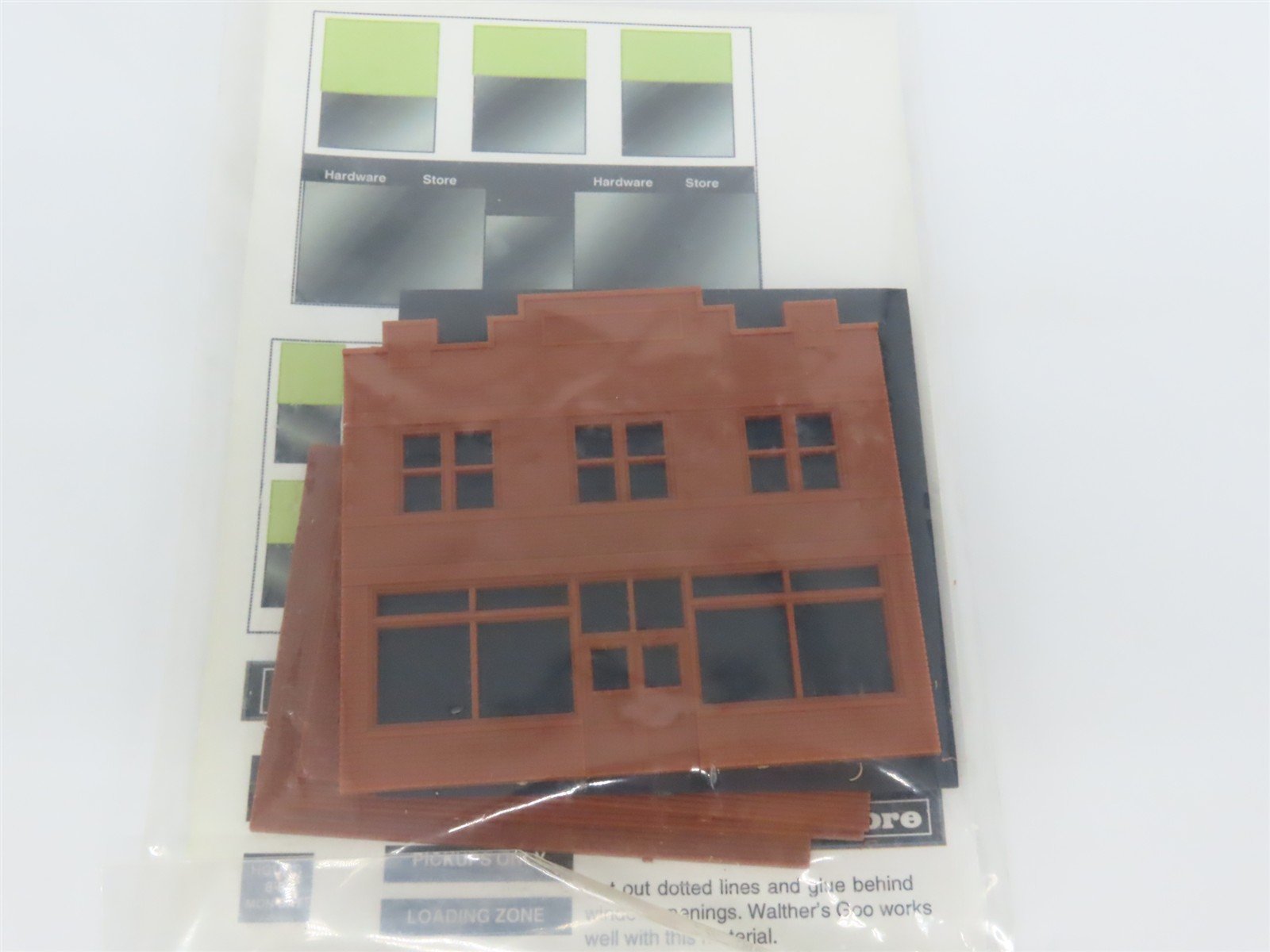 HO 1/87 Scale Rix Products Smalltown USA Kit 699-6006 Hardware Store - SEALED