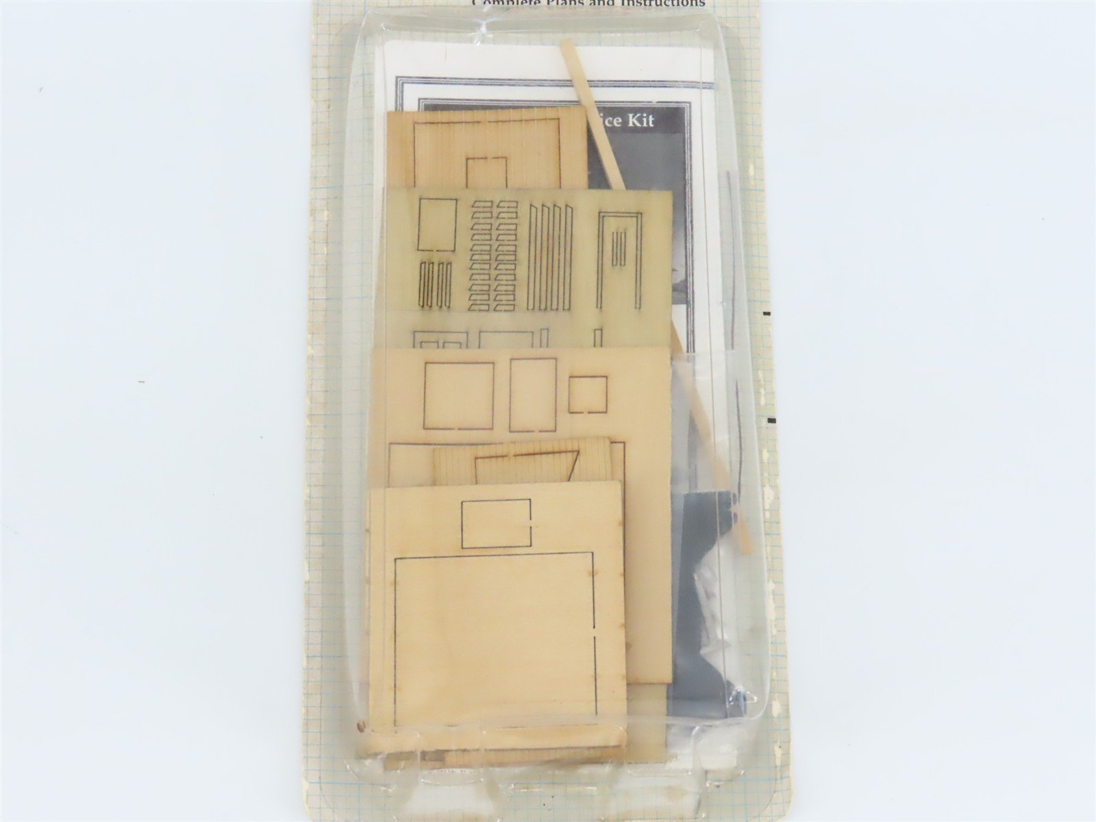HO 1/87 Scale Model Railways Classic Structures Kit 1004 Yardmaster's Office