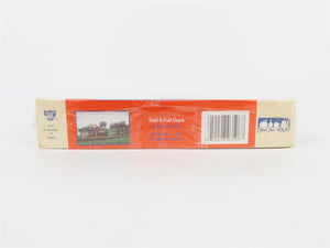 HO 1/87 Scale IHC Your Town USA Kit 3506 Sand & Fuel Depot - SEALED