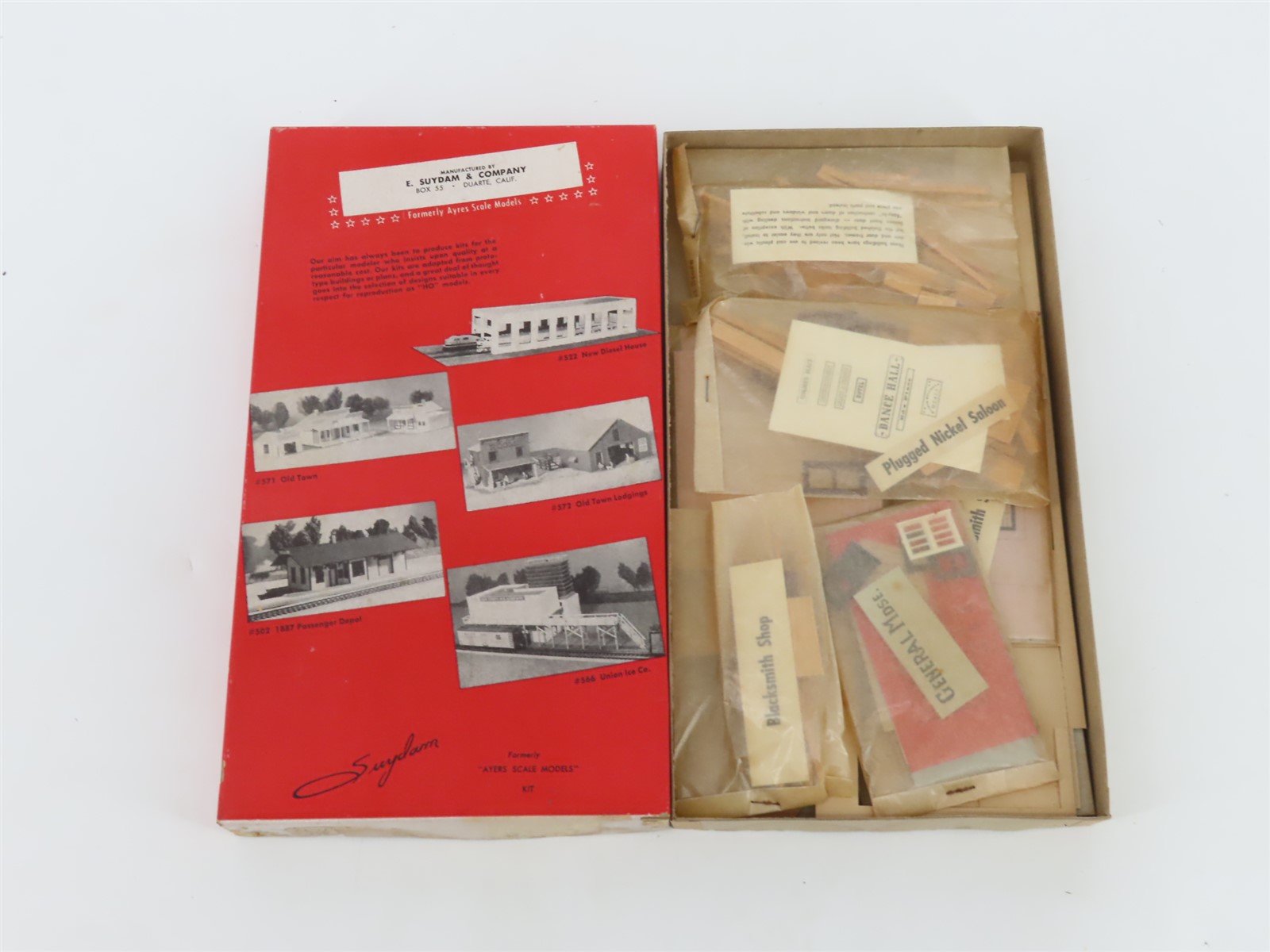 HO E. Suydam & Co. Kit 571 Old Town Saloon, General Store & Blacksmith Shop