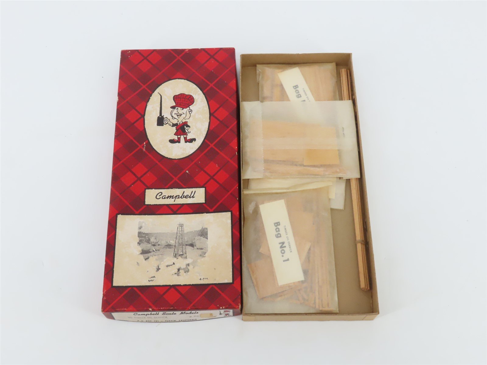 HO 1/87 Scale Campbell Scale Models Kit 354 Timber Oil Derrick